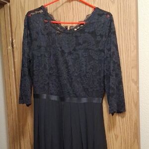 Miusol Dark Lace Long Sleeve Dress